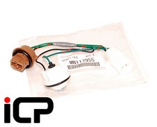 NEW Rear Bumper Lamp Light Wiring Loom Bulb Holder For Mitsubishi Pajero Shogun