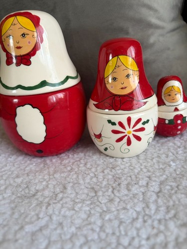 Matryoshka nesting dolls - matryoshka,