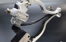 Brake Pompa Freno Race Motard Supermoto Ducati Triumph Kawasaki Suzuki Ktm