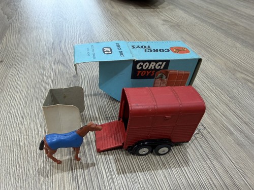 Corgi toys 102 rice - corgi, pony