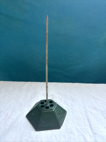 Vintage green spike paper - green,