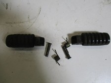 Footrest front 1. Yamaha DT 175 2K4 right left with bolt spring foot rest fron