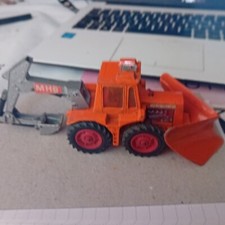 matchbox superkings muir hill tractor please read discription