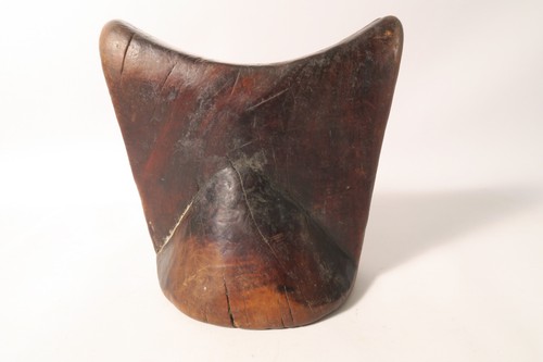 Old neck support - old, gurage