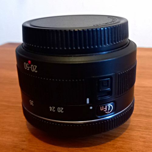 Samsung 50mm zoom lens - samsung, 20-50mm