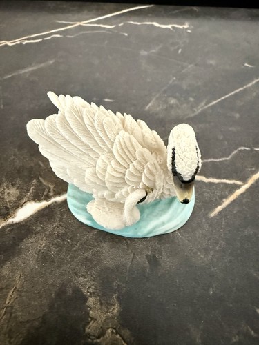 Figurine ornament white swan - figurine,