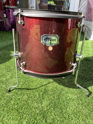 Floor tom with legs - floor,