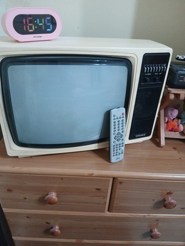 Ferguson portable colour tv - ferguson,