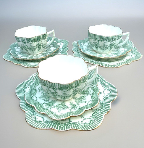 Three antique daisy - antique,