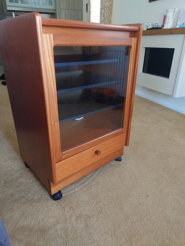 Mid century teak hifi - mid,