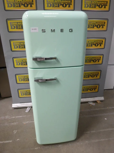Smeg fridge freezer - smeg,