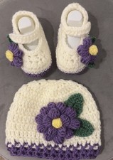 Hand Knitted Crochet romany Baby booties hay 0-3 months flower girl New