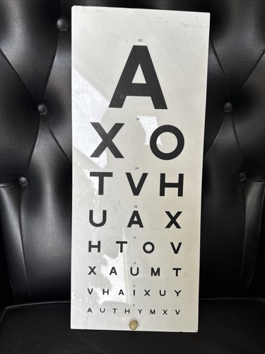 Vintage opticians eye test - opticians,