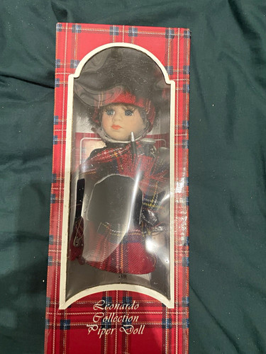 Leonardo collection piper - leonardo,