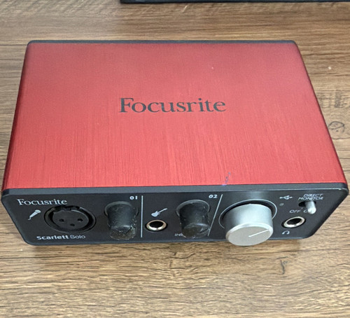 Focusrite scarlett solo - scarlett,