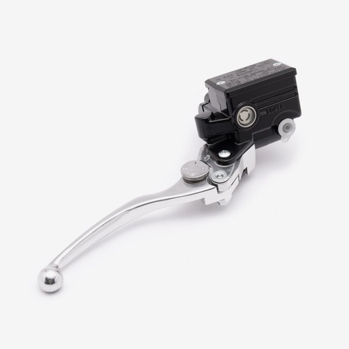 Front brake master cylinder - front,