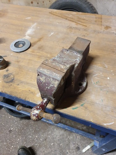 Record bench vice - record,
