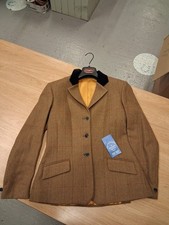 Ladies Tweed Jacket By Showing