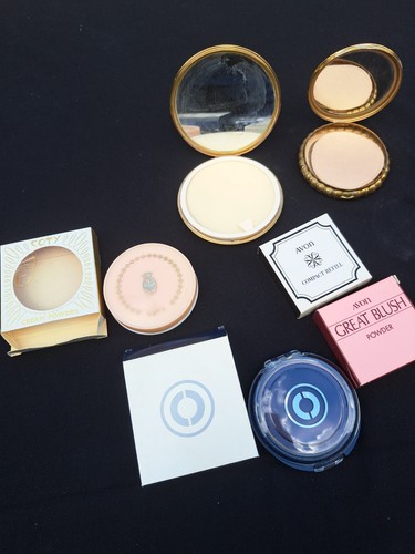 Vintage makeup compacts with - 2,