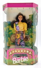 1993 Filipiniana Ethnic Barbie Doll / Filipina Philippines / Mattel 60481, NrfB