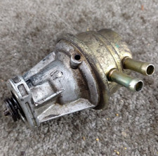 Genuine Mercedes Pierburg Manual Fuel Pump 0020917901 M102 Carb 200 190