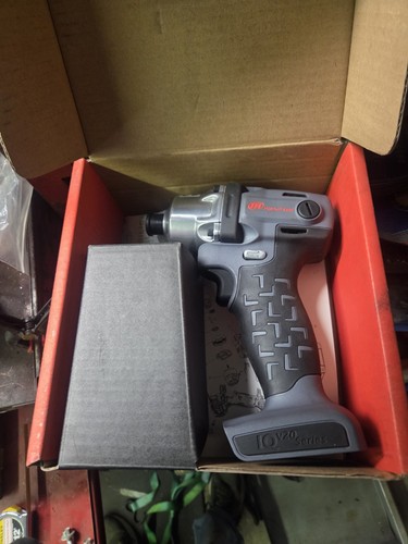 New ingersoll rand w5111 4 - new, 1/4