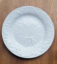 Vintage Ivory Wedgwood Pottery Cabbage Plate - 22cm - C1930 - Free Delivery 