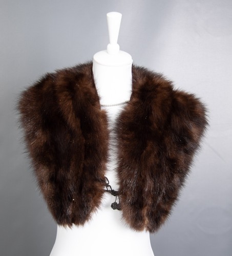 1483 glamorous real fox fur - fox,