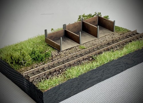 Gauge model railway building - n,