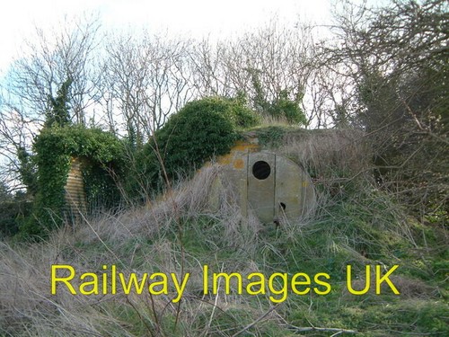 Photo ww2 generator bunker - -,