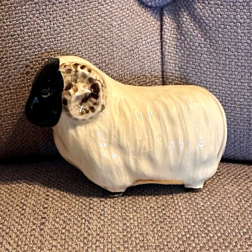 Vintage coll pottery - coll, isle