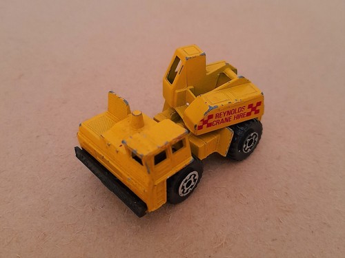 Matchbox mobile crane - matchbox,