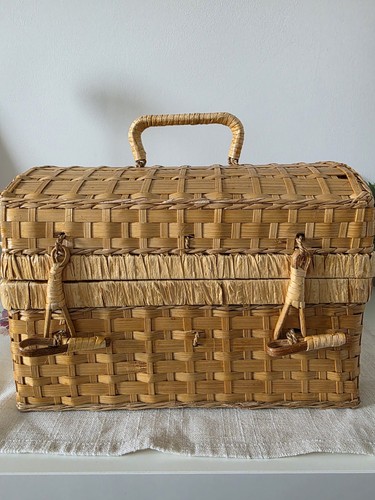 Vintage wicker sewing - ​vintage,