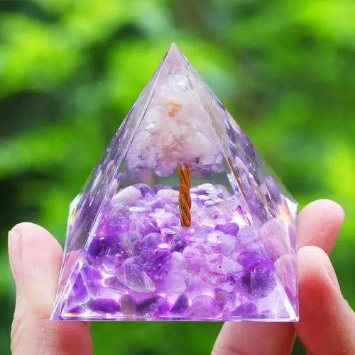 Orgonite pyramid amethyst - pyramid,