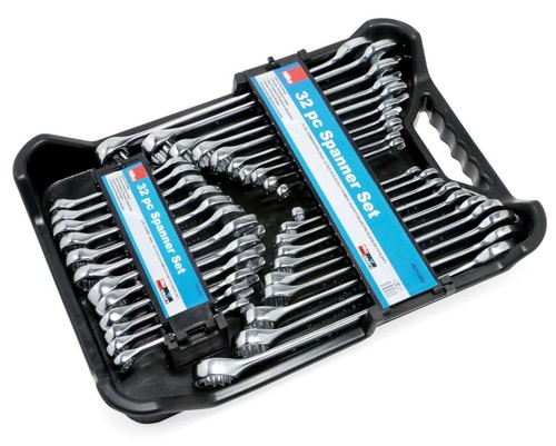 Hilka spanner set - set, metric