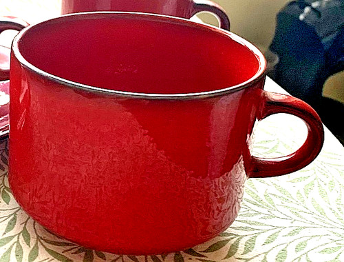 Villeroy and boch red - and,