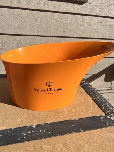 Veuve clicquot orange - clicquot,