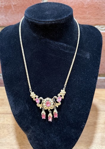 Vtg coro pink - rhinestone, bib