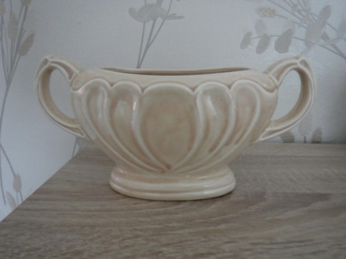 Vintage keele street pottery - street,