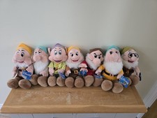 Disney Store Vintage Snow