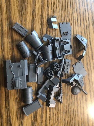 Warhammer 40k baneblade bits - 40k,
