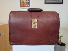 VINTAGE CHENEY OXBLOOD LEATHER