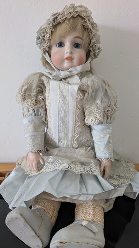 Porcelain bisque head - cm,
