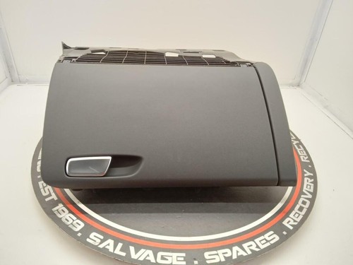 Audi 2011 glove box - audi,