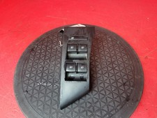 VAUXHALL ASTRA J MK6 2011