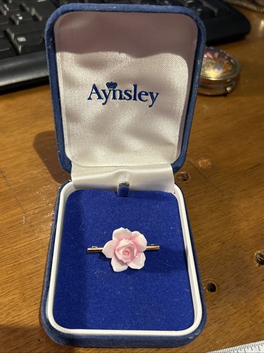 Vintage aynsley floral brooch - aynsley,