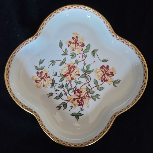 Royal crown derby bone china - crown,