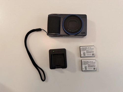 Ricoh iiix urban edition - gr,