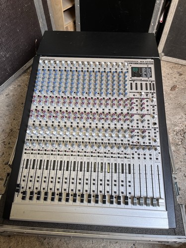 Behringer eurorack mx3242x - behringer,