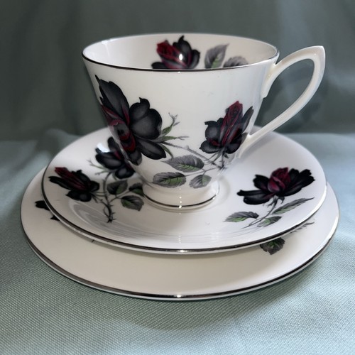 Royal albert masquerade bone - albert,